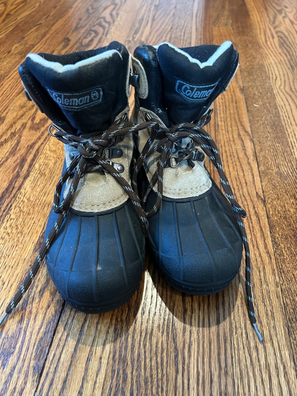 Coleman Kids Black and Beige Lace-Up Snow Boots